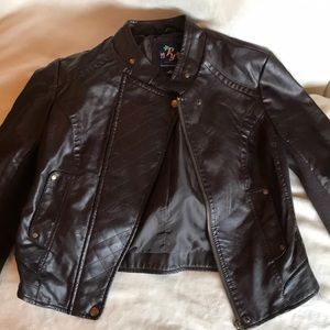 PApaya brown leather jacket mid back